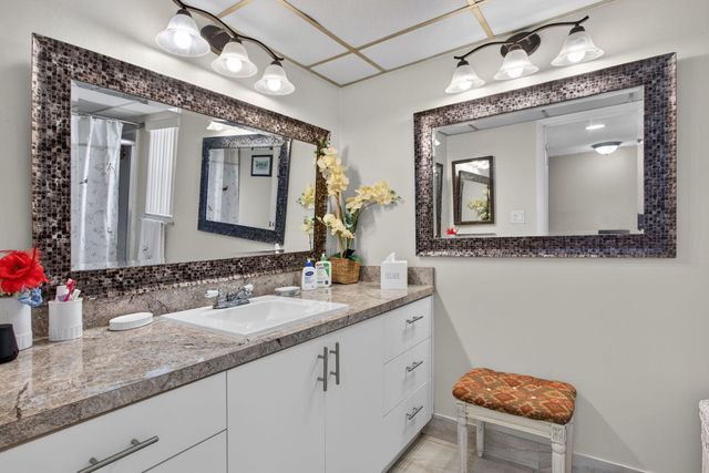 5900 NW 44th Street 115, Lauderhill, FL 33319