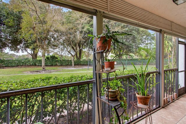 5900 NW 44th Street 115, Lauderhill, FL 33319