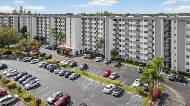 5900 NW 44th Street 115, Lauderhill, FL 33319