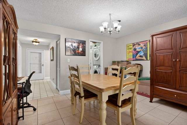 5900 NW 44th Street 115, Lauderhill, FL 33319