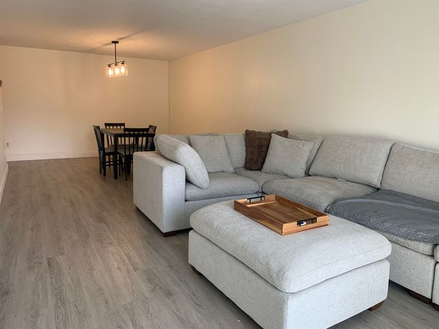 39 Ernest Ave Apt 303, Exeter, NH 03833