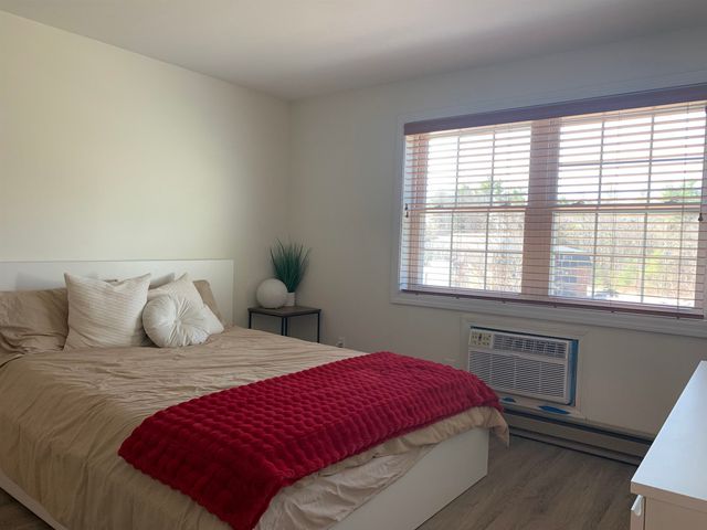 39 Ernest Ave Apt 303, Exeter, NH 03833