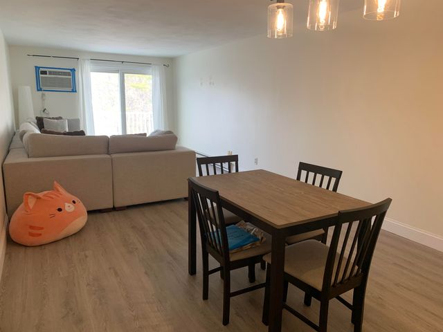 39 Ernest Ave Apt 303, Exeter, NH 03833