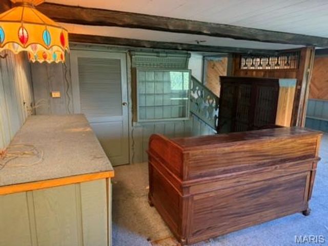 594 Blanche Drive, St Charles, MO 63303