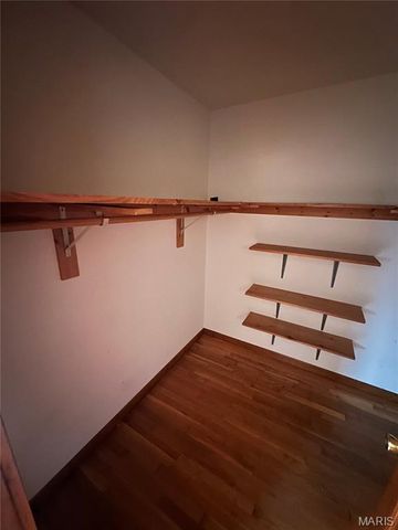 594 Blanche Drive, St Charles, MO 63303