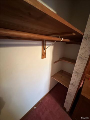 594 Blanche Drive, St Charles, MO 63303