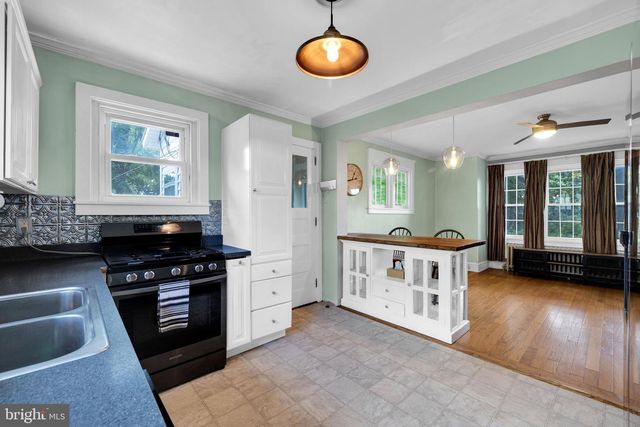 11 LAIRD ST, West Lawn, PA 19609