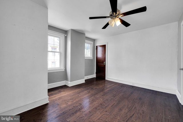 11 LAIRD ST, West Lawn, PA 19609