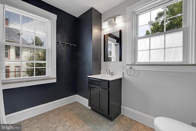 11 LAIRD ST, West Lawn, PA 19609