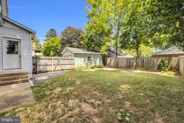 11 LAIRD ST, West Lawn, PA 19609