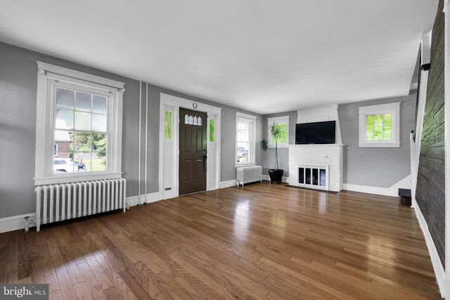 11 LAIRD ST, West Lawn, PA 19609