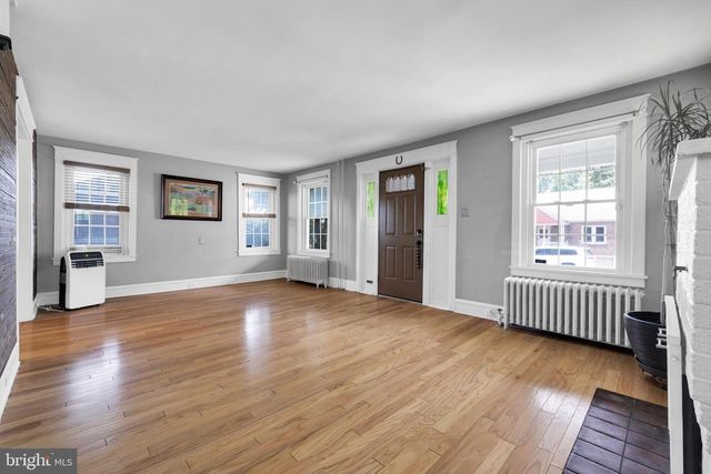 11 LAIRD ST, West Lawn, PA 19609