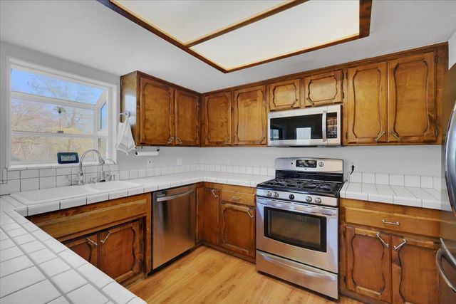 6385 Bald Mountain Rd, Browns Valley, CA 95918