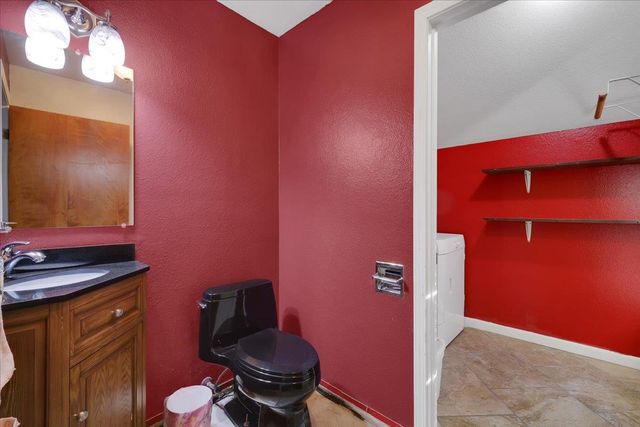 6385 Bald Mountain Rd, Browns Valley, CA 95918