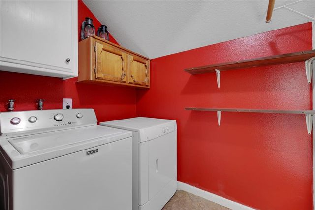 6385 Bald Mountain Rd, Browns Valley, CA 95918