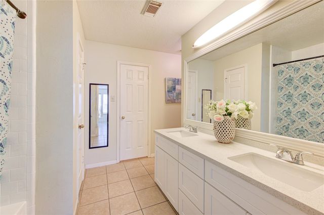 2915 Blue Mist Drive, Sugar Land, TX 77498