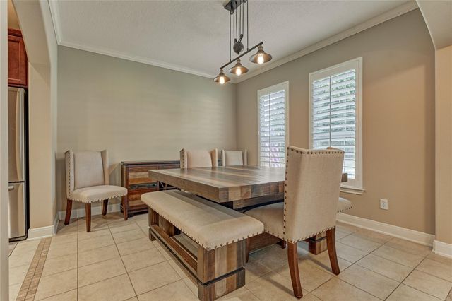 214 Wyndemere Drive, Montgomery, TX 77356