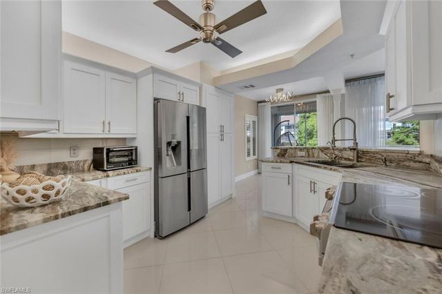 6834 Lantana Bridge RD 101, Naples, FL 34109