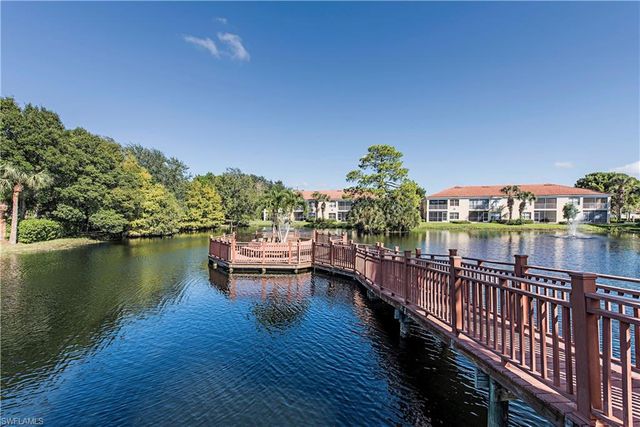 6834 Lantana Bridge RD 101, Naples, FL 34109