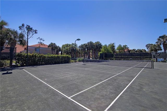 6834 Lantana Bridge RD 101, Naples, FL 34109