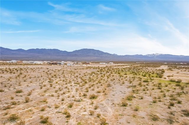 2911 North Morales Lane, Pahrump, NV 89060