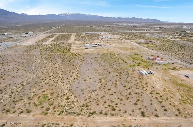 2911 North Morales Lane, Pahrump, NV 89060