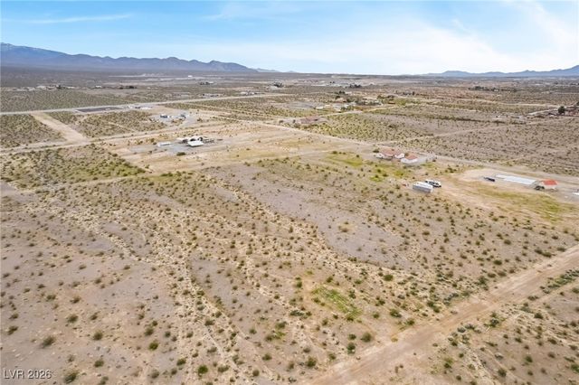 2911 North Morales Lane, Pahrump, NV 89060