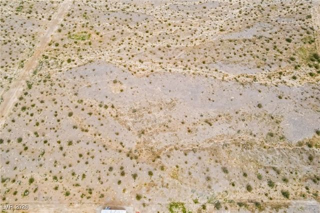 2911 North Morales Lane, Pahrump, NV 89060