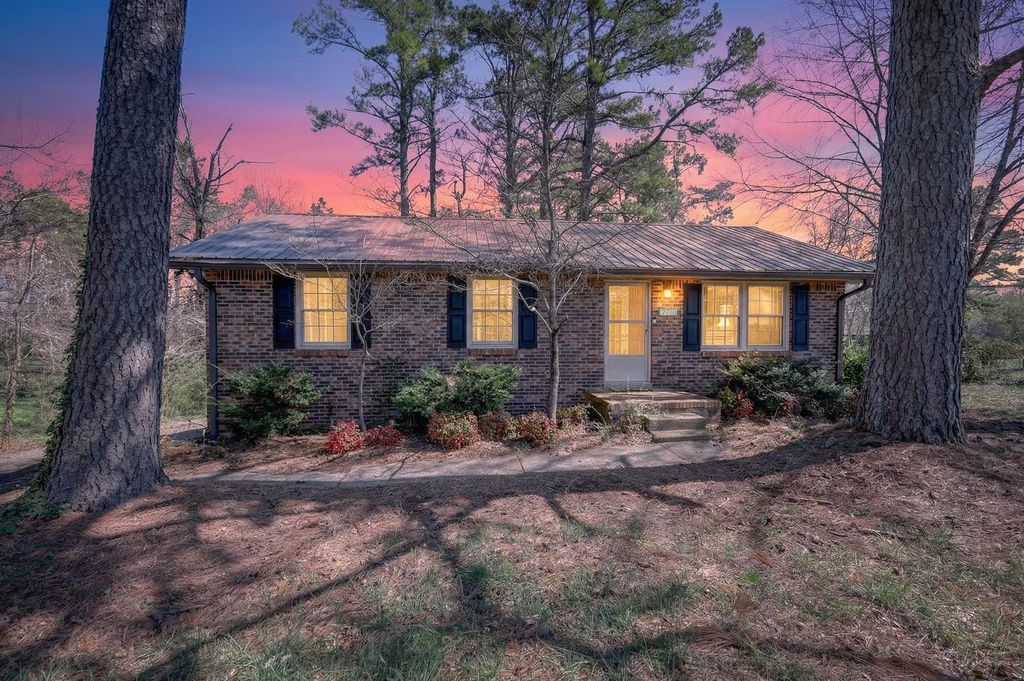 7110 Meadow View Dr, Fairview, TN 37062