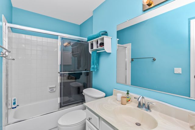 543 LE PARC Circle, Buffalo Grove, IL 60089