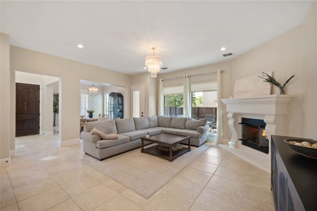 7019 Comal Drive, Irving, TX 75039