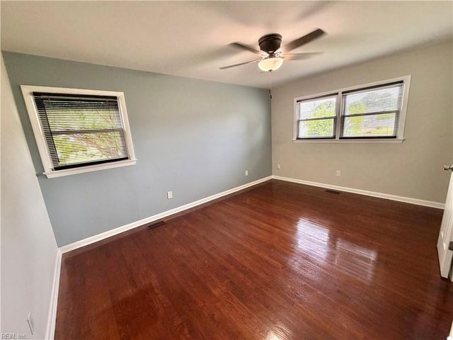 129 Pamela DR, Hampton, VA 23666