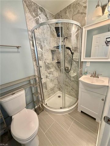 129 Pamela DR, Hampton, VA 23666