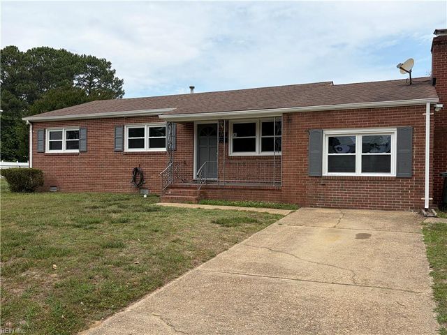 129 Pamela DR, Hampton, VA 23666
