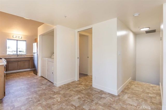 1185 E Foothill, San Luis Obispo, CA 93405