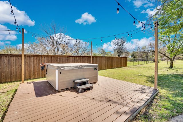 114 Jean Lane, Burleson, TX 76028
