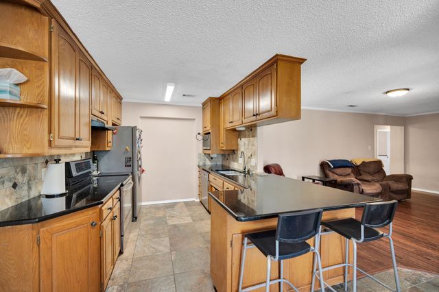 114 Jean Lane, Burleson, TX 76028