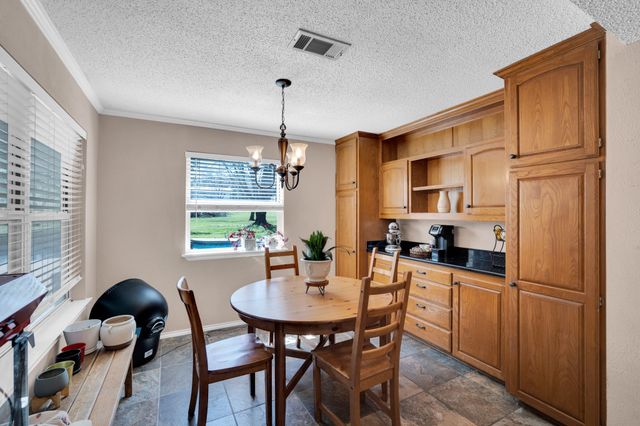 114 Jean Lane, Burleson, TX 76028