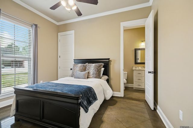 20636 La Rouge Ct, Livingston, LA 70754