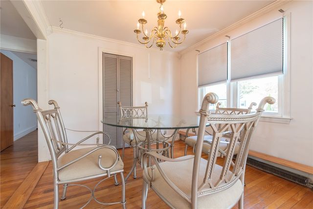 47 Amsterdam Avenue, Warwick, RI 02889