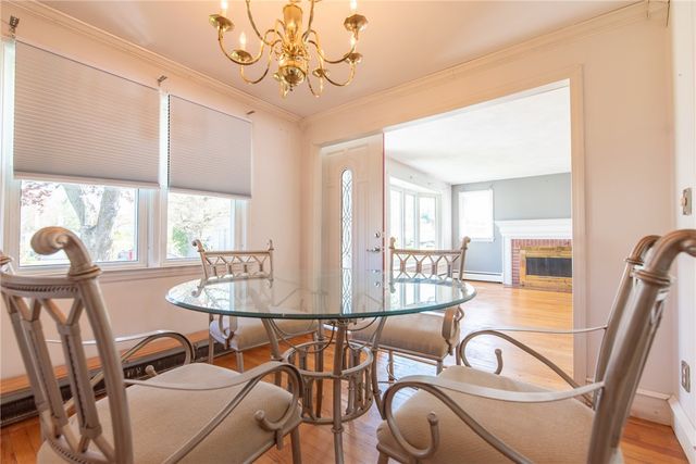 47 Amsterdam Avenue, Warwick, RI 02889