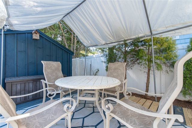 47 Amsterdam Avenue, Warwick, RI 02889