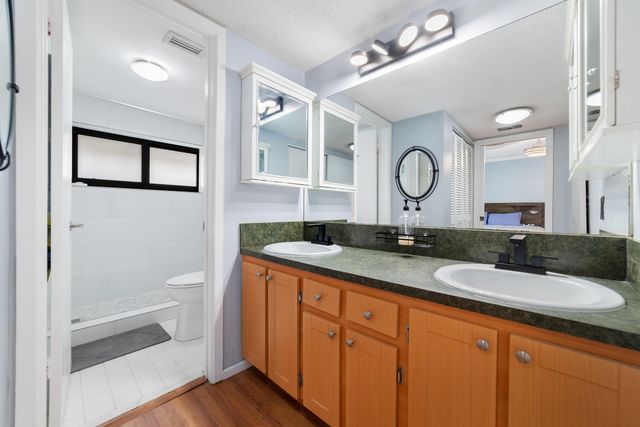 8847 Cleary Boulevard, Plantation, FL 33324