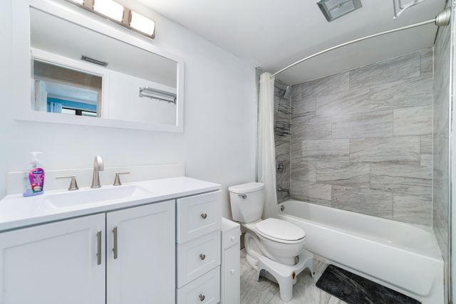 8847 Cleary Boulevard, Plantation, FL 33324