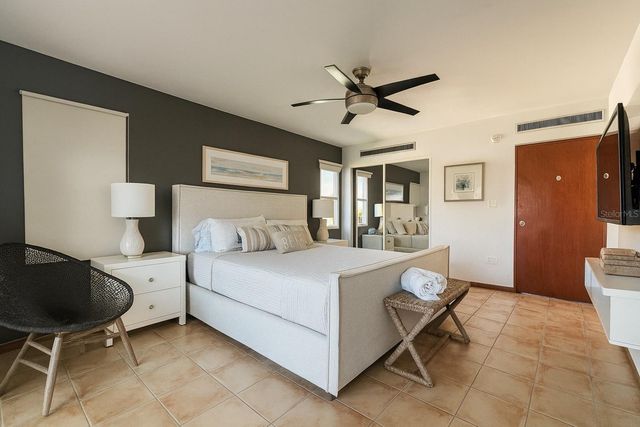 190 CANDELERO DRIVE 2212, Humacao, PR 00792