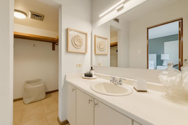 190 CANDELERO DRIVE 2212, Humacao, PR 00792