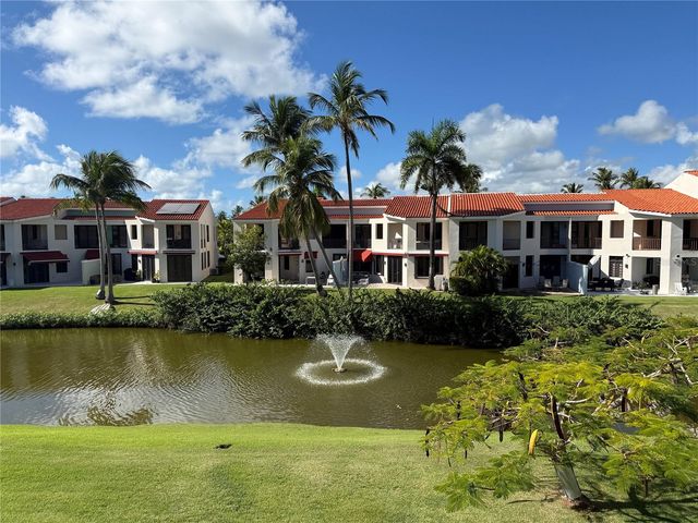 190 CANDELERO DRIVE 2212, Humacao, PR 00792