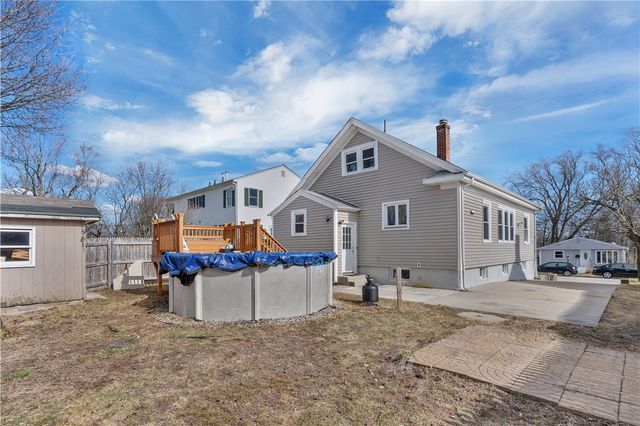 26 Clinton Street, Johnston, RI 02919