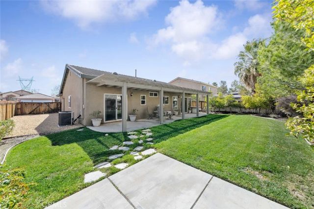 13324 Luna Road, Victorville, CA 92392