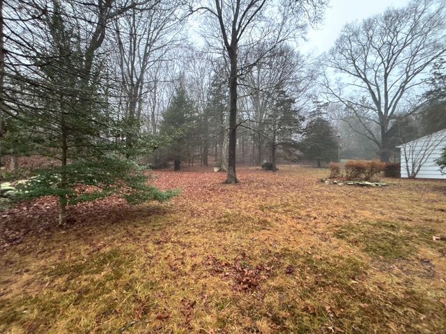 42 Wildcat Road, Madison, CT 06443